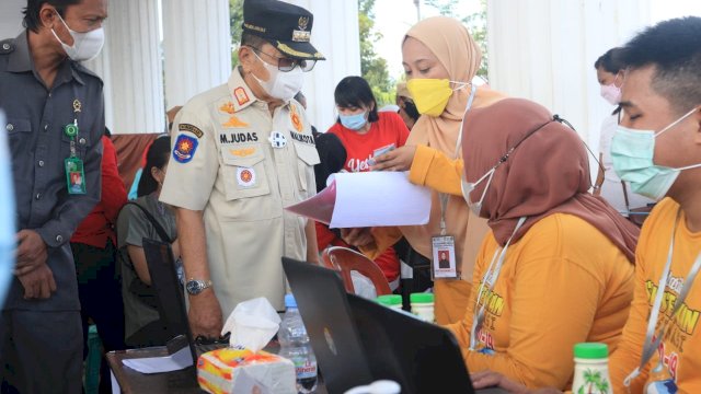 Judas Amir Tinjau Pelaksanaan Satu Juta Vaksin Covid-19