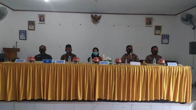 Hadiri Sosialisasi Pilkades Damai, Indah Ingatkan Perketat Protokol Kesehatan