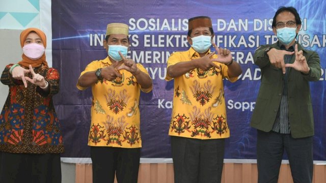 Bupati Soppeng Sebut Transaksi Digital Jadi Pilot Project Pertumbuhan Ekonomi Selama Pandemi Covid-19