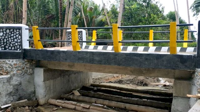Jembatan Kampung Tola yang Dibangun TMMD 111 Selayar Dengan Bobot 30 Ton Sudah Bisa Dilalui