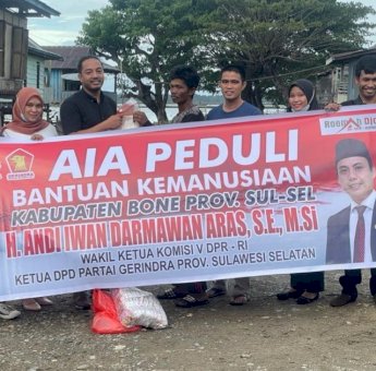 Tim AIA Bone Salurkan Bantuan Korban Puting Beliung di Desa Matajang