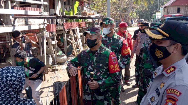 Danrem 141/Toddopuli Sapa Warga Kampung Tola Selayar