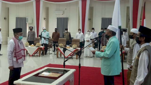 Walikota Palopo, HM Judas Amir dilantik sebagai Ketua Pengurus Daerah Ikatan Persaudaraan Haji Indonesia (IPHI) Kota Palopo, masa bhakti tahun 2021-2026.