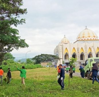 Jelang Idul Adha 1442 H, Pemkab Sinjai Gelar Kerja Bakti Massal di Kawasan Islamic Center