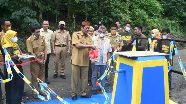 Bupati Soppeng Resmikan Program Pamsimas Desa Congko