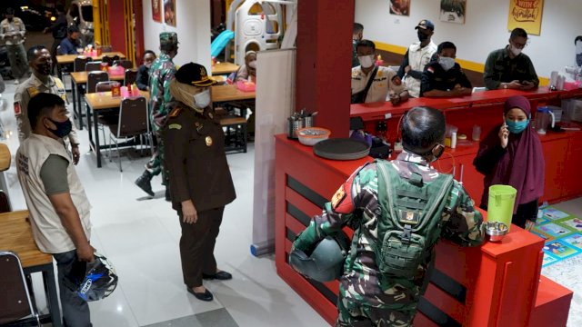 Langgar Aturan PPKM Mikro, Rumah Makan dan Warkop di Gowa Dapat Peringatan