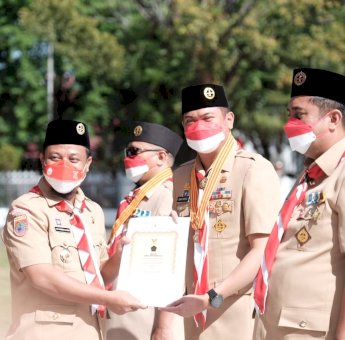 Bupati Gowa Adnan Purichta Salah Satu Penerima Perhargaan Lencana Melati di Sulsel