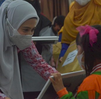 Sukses Gelar Semarak Kemerdekaan RI ke-76, Bunda Paud Sinjai Beri Apresiasi Tiga Organisasi