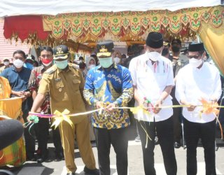 Andi Sudirman Resmikan Pemanfaatan Jalan Soppeng-Sidrap