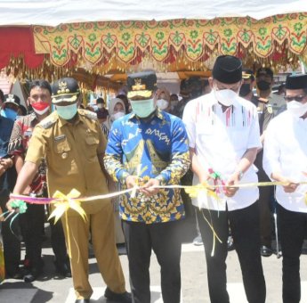 Andi Sudirman Resmikan Pemanfaatan Jalan Soppeng-Sidrap