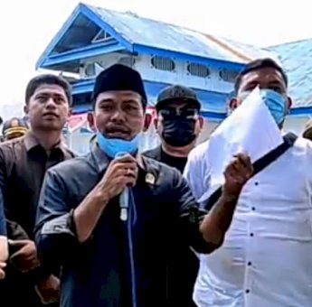 Sopir Truk Demo Tuntut Pemberdayaan, DPRD Buteng Siap Tindaklanjuti