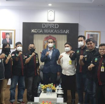 Sejahterakan Tukang Bangunan, Ketua DPRD Makassar Sambut Baik Komitmen DPN