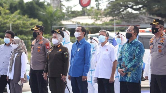 Suasana peresmian Satgas Makassar Covid Hunter yang dilaksanakan di Lapangan Karebosi, Makassar, Jumat (4/6/2021).