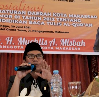Muchlis Misbah Minta Pemkot Makassar Beri Perhatian Khusus ke Guru Mengaji