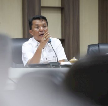 Pansus RPJMD DPRD Makassar Diskusikan Ranperda Bersama Tim Ahli dan OPD