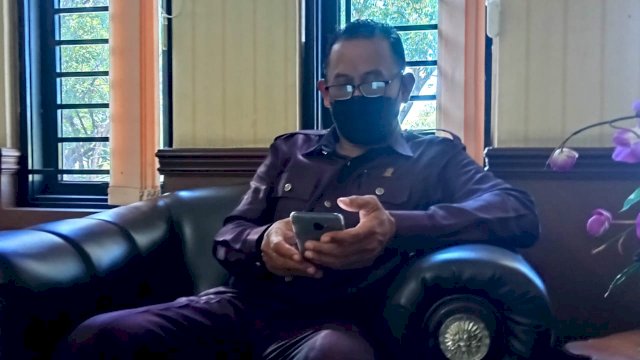 Pimpinan Sementara DPRD Sinjai, Andi Muh. Sabir.