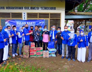 Bulan Bakti, Demokrat Sulsel Berbagi di Tujuh Asrama Mahasiswa dari Luar Sulsel