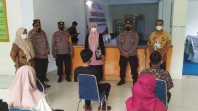 Percepat Vaksinasi, Polres Soppeng Gandeng Universitas Lamappapoleonro