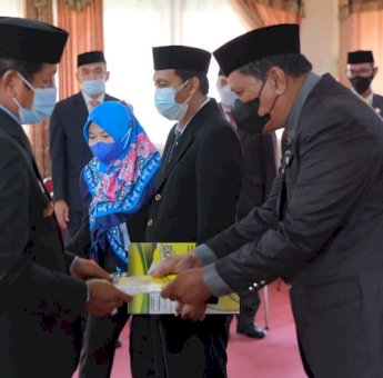 Lantik Pejabat Pemkab Soppeng, Andi Kaswadi: Kami Titip Harapan Besar