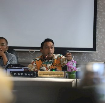 Harga Telur Turun Drastis, Wakil Ketua DPRD Sulsel Fasilitasi Pengusaha Peternak Gelar RDP