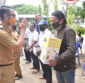 Perhatian dan Komitmen Andi Seto untuk Nelayan di Sinjai