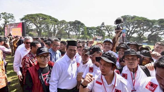 Relawan Pro Jokowi Sulsel Ajukan Andi Amran Sulaiman Sebagai Calon Presiden
