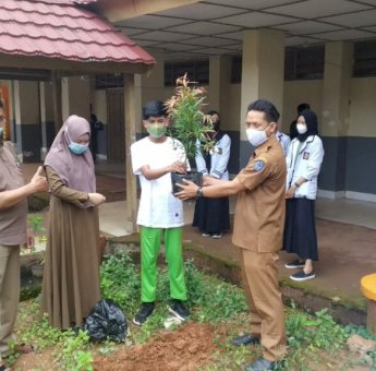 Dihadiri 25 Persen Siswa Baru, SMKN 1 Palopo Gelar MPLS Lima Hari