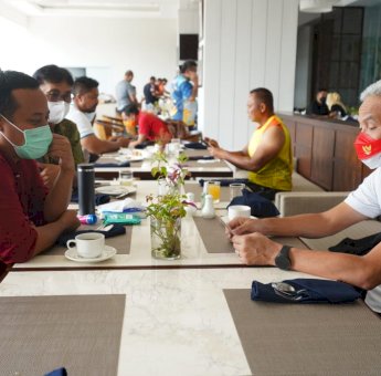 Andi Sudirman Undang Gubernur Jateng Hadiri Toraja Highland Festival, Ganjar: Saya Penggemar Kopi Toraja