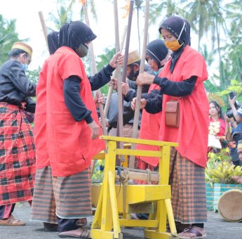 Jaga Hubungan dengan Masyarakat, Pemkab Soppeng Gelar Pesta Adat ‘Pattaungeng’