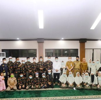 Andi Sudirman Semangati Kafilah Sulsel yang Akan Ikuti STQ Nasional di Maluku Utara