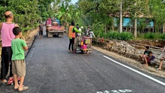 Jalan Mulus Kini Dinikmati Warga Sinjai