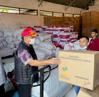 Pastikan Bantuan Untuk Korban Banjir dan Longsor, Andi Sudirman: Dinsos dan BPBD Sulsel Menuju Torut