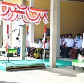 Bupati Andi Seto Pimpin Upacara Hari Santri Tingkat Kabupaten Sinjai, Ini Pesannya