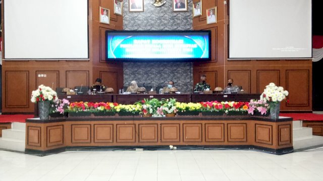 Launching Tahapan Pilkades yang dilaksanakan di Ruang Pola Kantor Bupati Sinjai, Senin (25/10/2021).