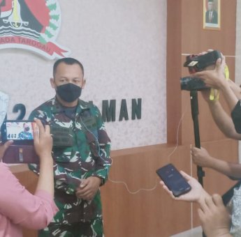 Bahas Serbuan Vaksinasi Covid-19, Dandim 1402/Polman Ngopi Bareng Wartawan