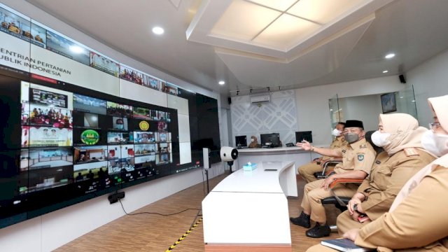 Wakil Bupati Gowa Abd. Rauf Malaganni, saat menghadiri Hari Pangan Sedunia secara virtual. (Istimewa)