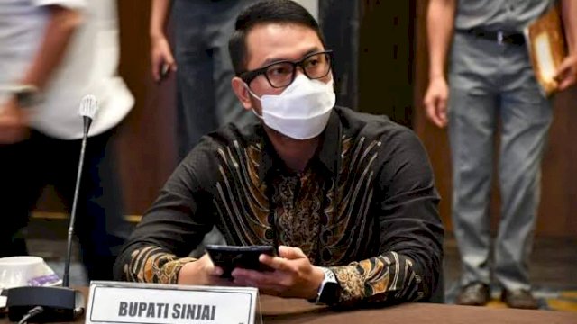 Bupati Sinjai, Andi Seto Ghaditsa Asapa.