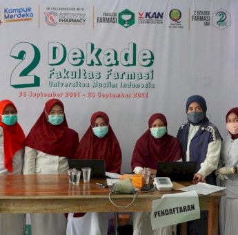 Moment Sumpah Pemuda, Anggota DPR RI Aliyah Mustika dan KSR PMI UMI Gelar Vaksinasi Massal