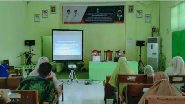 Kegiatan Bimbingan Tekhnis Penggunaan Aplikasi PME kepada Petugas Puskesmas se Kabupaten Sinjai oleh petugas BBLK Makassar, Kamis (28/10/2021).