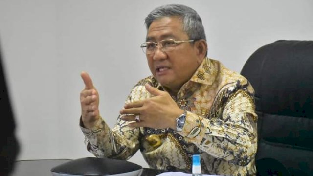 Gubernur Sulawesi Barat, Ali Baal Masdar.