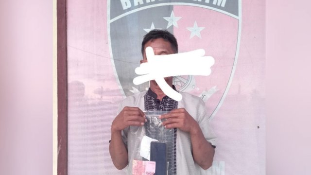 Terduga Pelaku Judi Online yang dibekuk Satreskrim Polres Mamuju Tengah.