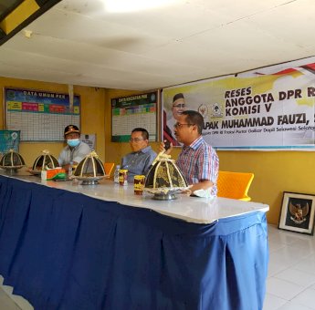 Berkat Anggota DPR RI Muhammad Fauzi, Lima Desa di Luwu Utara Dapat Program Bumdes