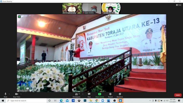 Tangkapan Layar Plt Gubernur Sulsel Andi Sudirman Sulaiman, mengikuti HUT ke-13 Kabupaten Toraja Utara ke-13 secara Virtual.