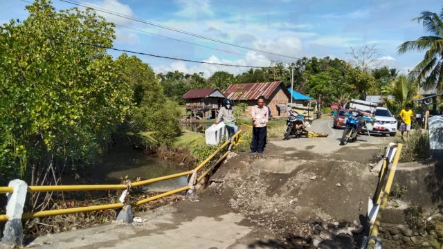 Kondisi Jembatan di Jalan Trans Sinjai-Bulukumba, Kamis (04/11/2021).