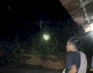 Hujan Deras, Jalan Poros Palopo – Toraja Longsor Lagi