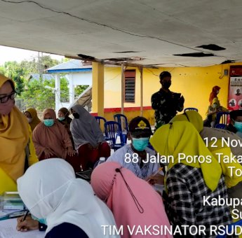 Mobile Vaccinator Sasar Warga Jeneponto, Plt Gubernur Sulsel Ajak Sosialisasikan Pentingnya Vaksinasi