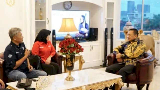 Ketua Umum IMI Bamsoet usai menerima CEO Gesit Bali Pratama sari Suryanti bersama Ketua Komisi Wisata IMI Pusat Roy Wicaksono, di Jakarta, Kamis (18/11/2021).