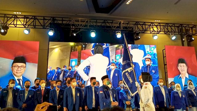 Pelantikan Pengurus Partai Amanat Nasional (PAN) se-Sulawesi Selatan Oleh Ketua Umum DPP Zulkifli Hasan, Senin (22/11/2021).