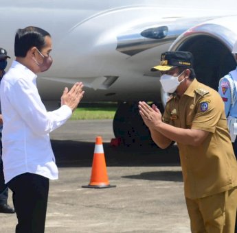 Kunjungi Sulsel Ketiga Kalinya Selama 2021, Presiden Jokowi Disambut Andi Sudirman
