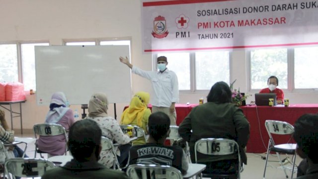 Sosialisasi Donor Darah sukarela UTD PMI Kota Makassar, Sabtu (27/11/2021).